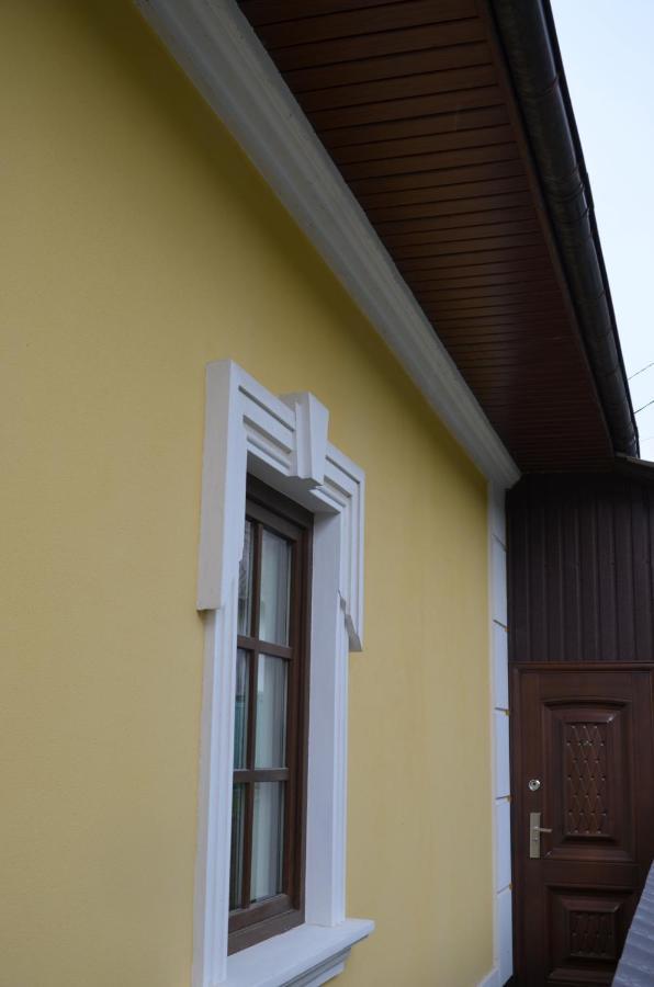 Джерело Kamianets-Podilskyi Ngoại thất bức ảnh