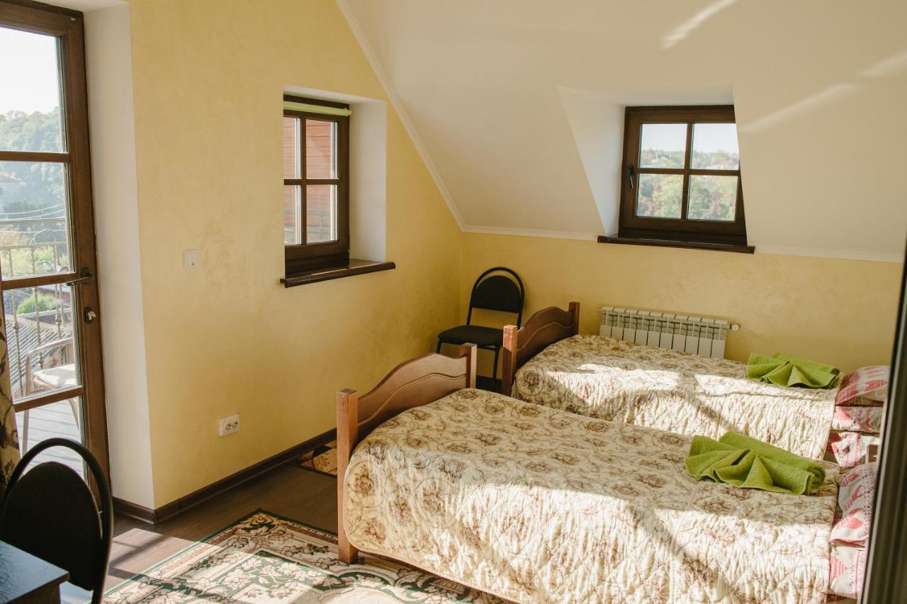 Джерело Kamianets-Podilskyi Ngoại thất bức ảnh