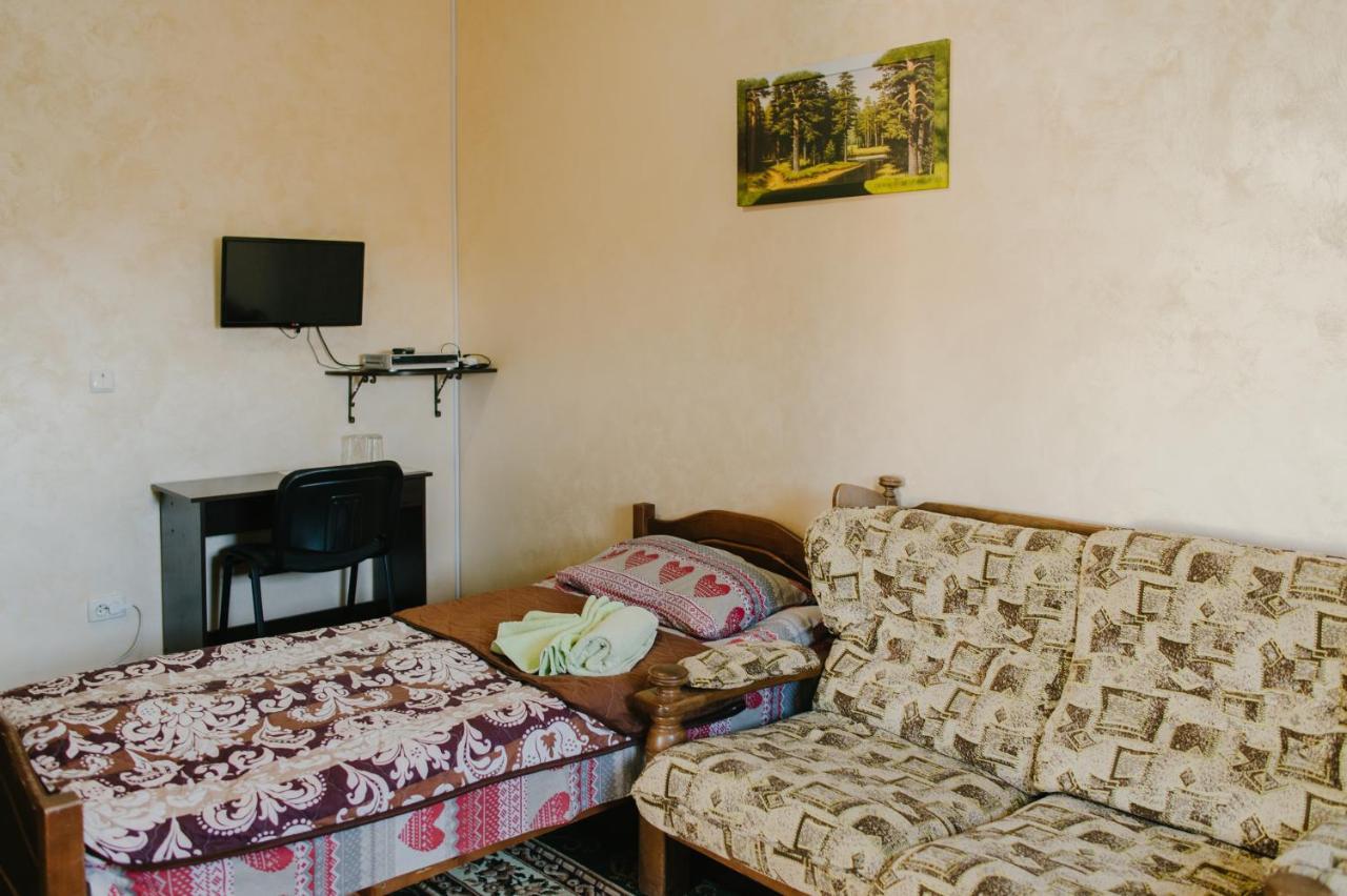Джерело Kamianets-Podilskyi Ngoại thất bức ảnh