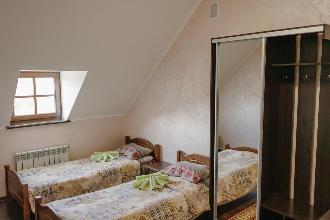 Джерело Kamianets-Podilskyi Ngoại thất bức ảnh