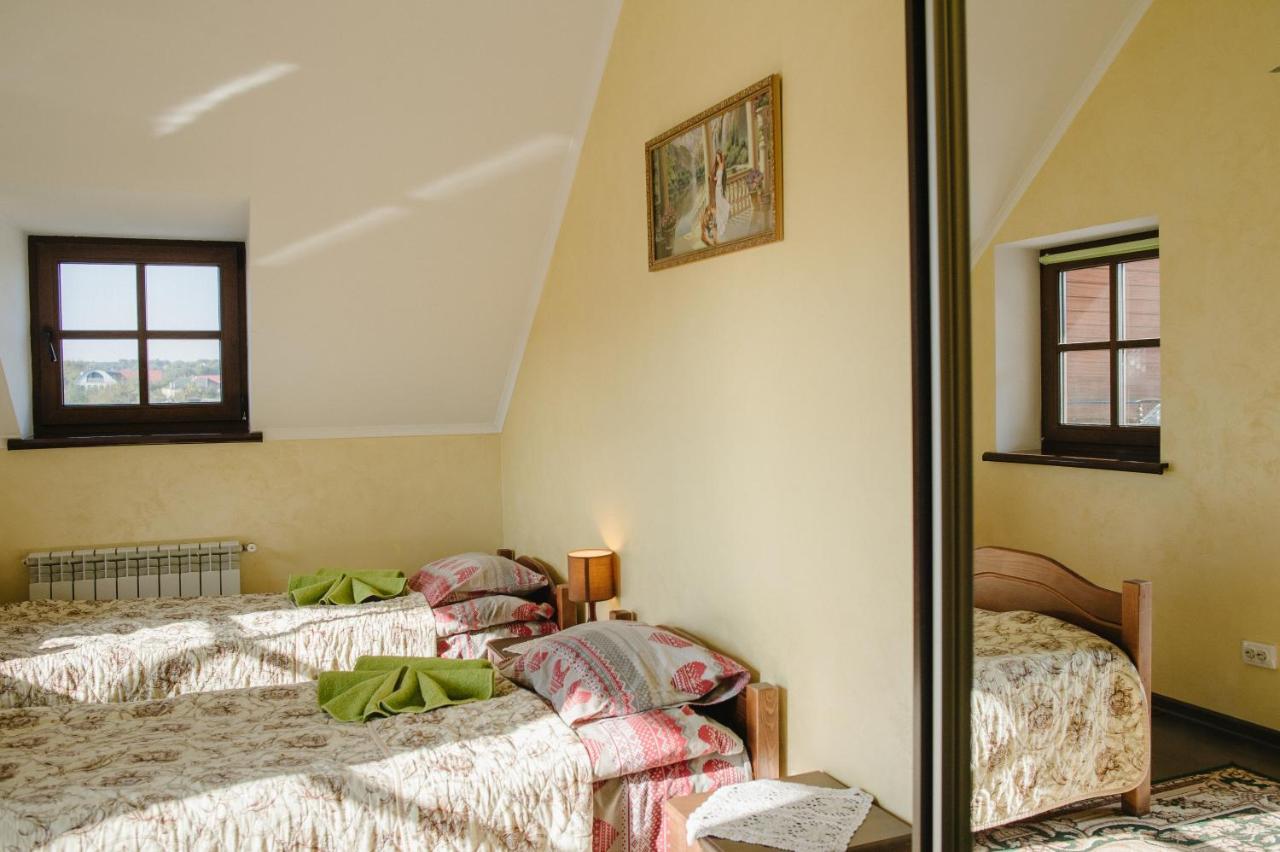 Джерело Kamianets-Podilskyi Ngoại thất bức ảnh